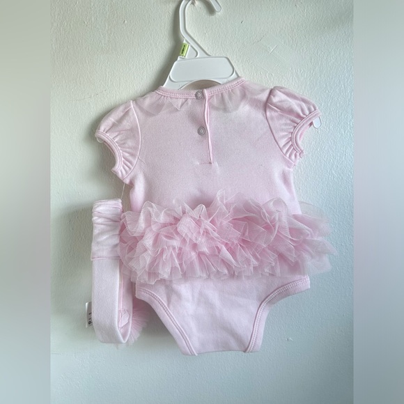 First impressions baby girl tulle tutu bodysuit & headband set for 0-3 m… - Picture 3 of 6